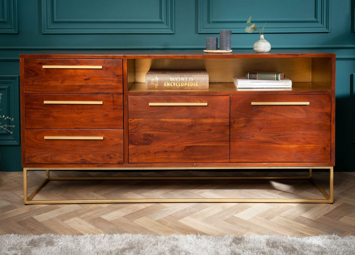 Buffet en bois d'acacia et déco doré