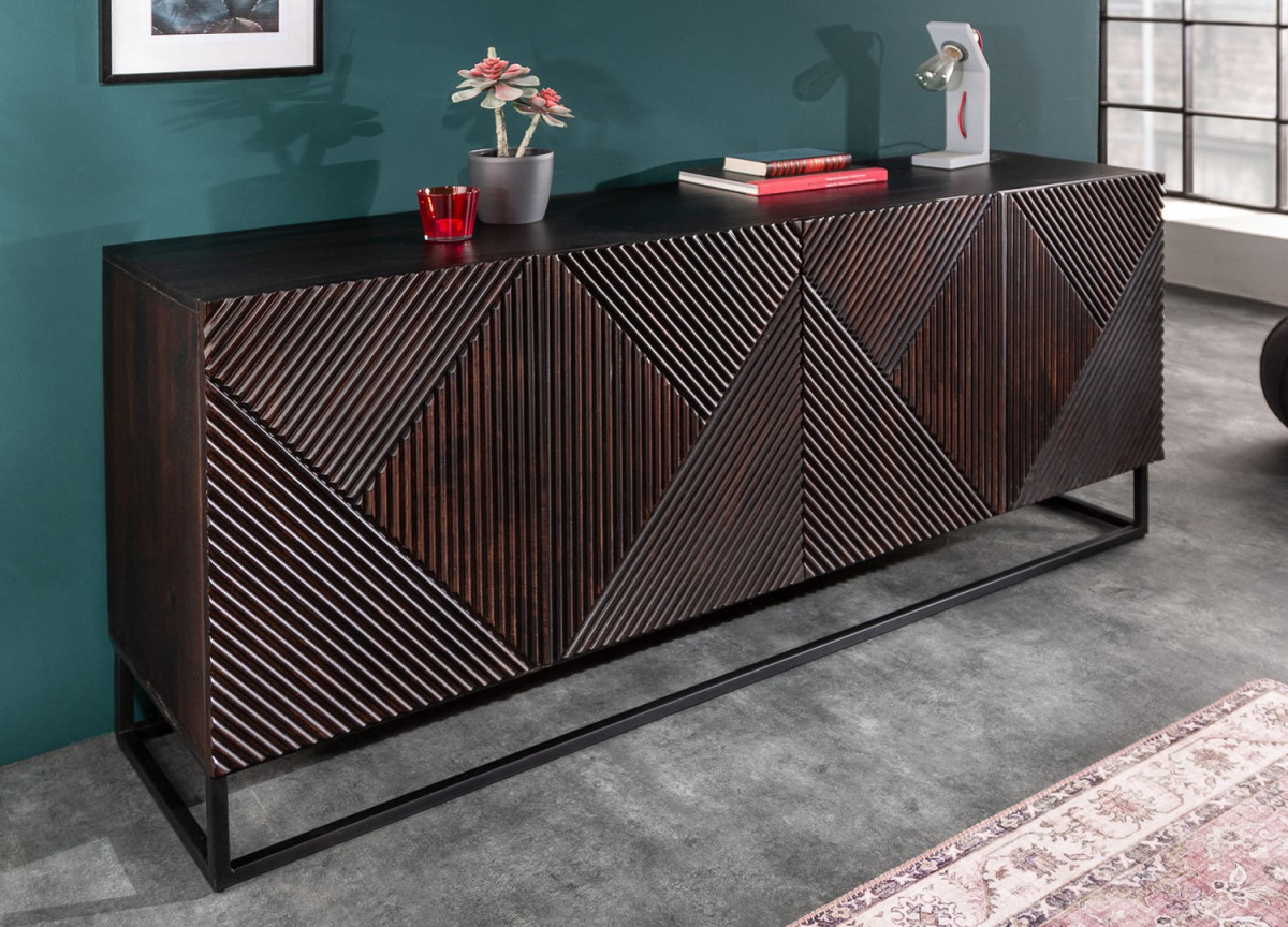 Buffet design bois foncé et métal noir