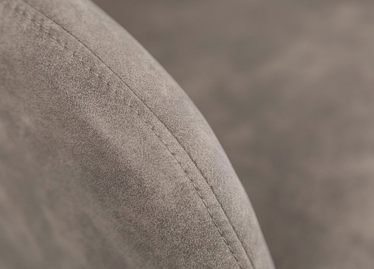 Chaise de bureau matelassée velours taupe