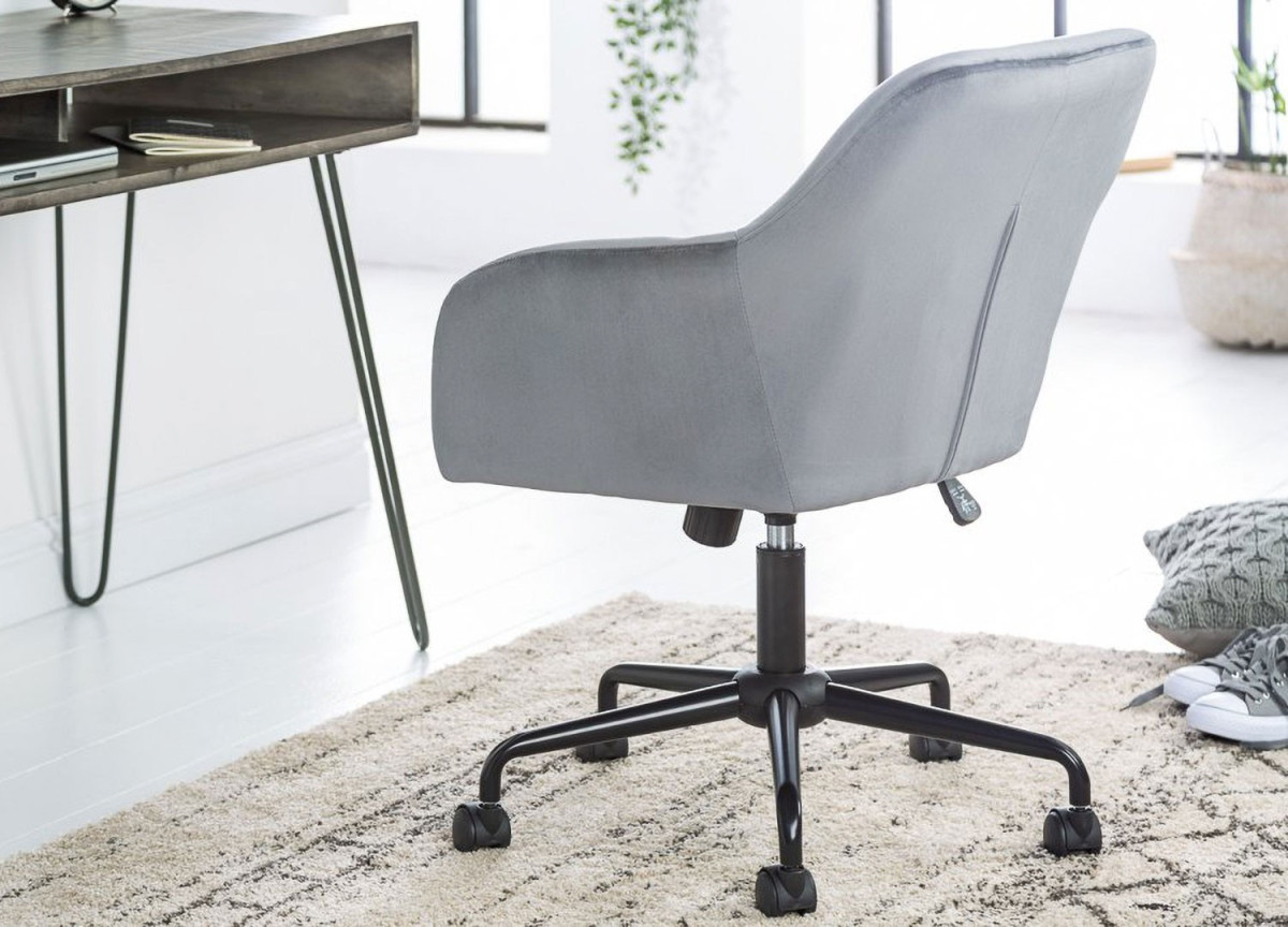 Chaise de bureau matelassée velours grise