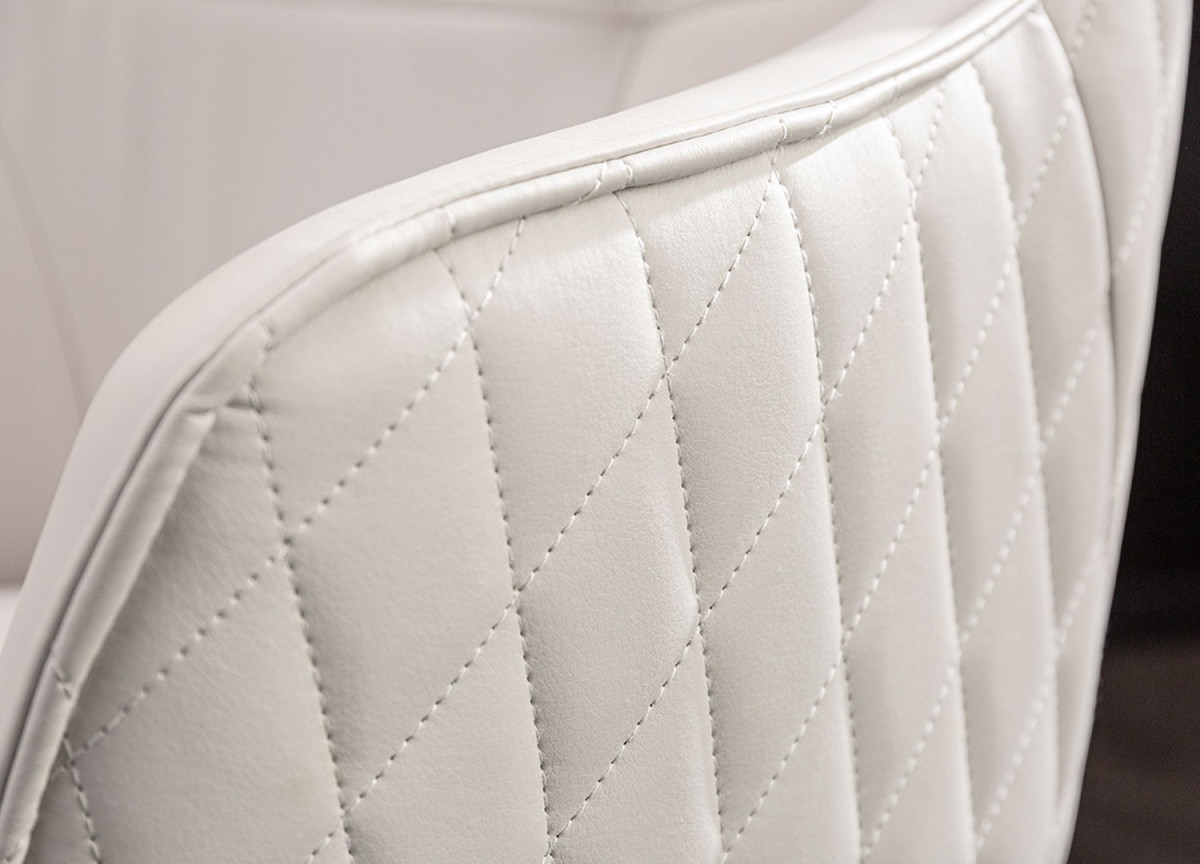 Chaise de bureau design en cuir synthétique blanc