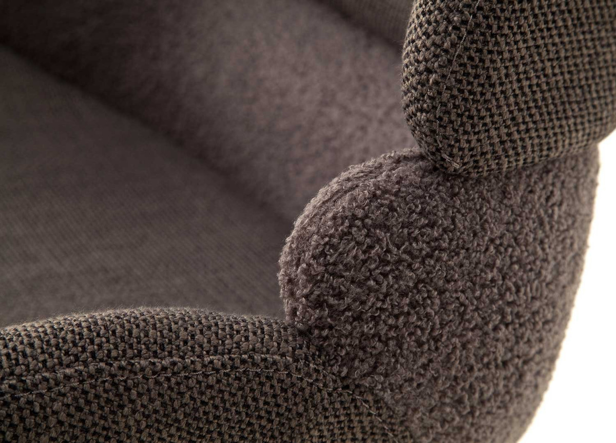 Chaises confortables en tissu - Pieds pivotant 180°