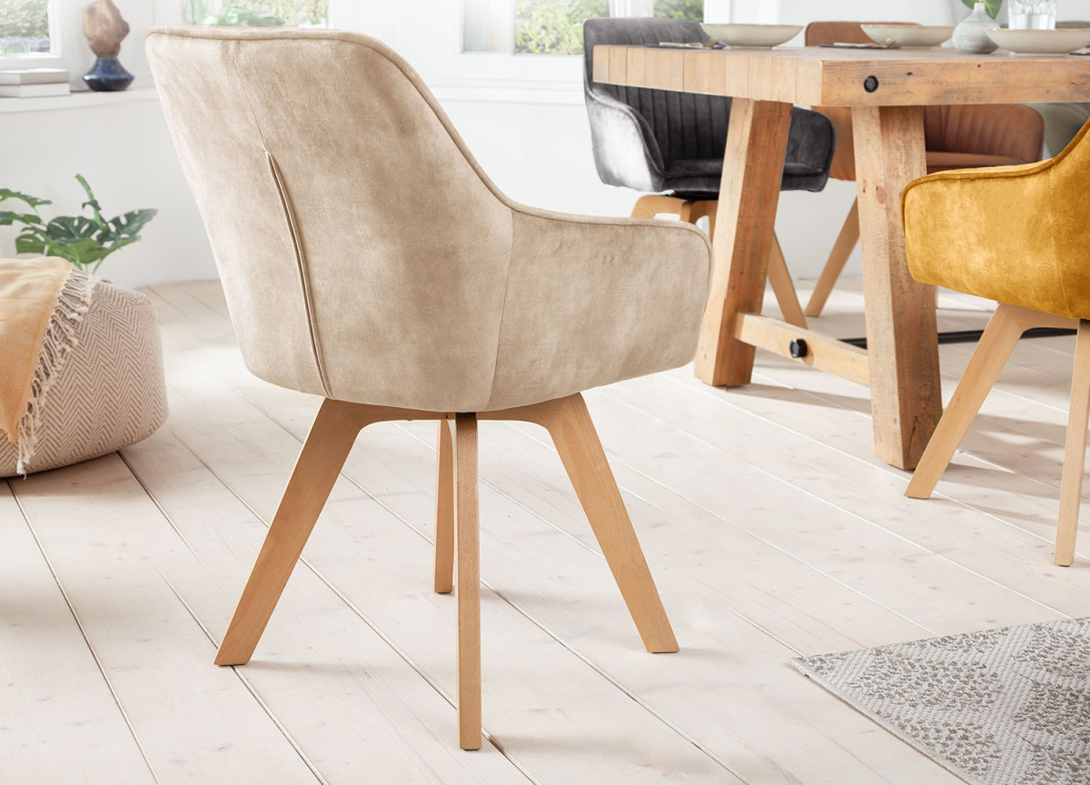 Chaise velours capitonnée champagne / Pieds bois massif