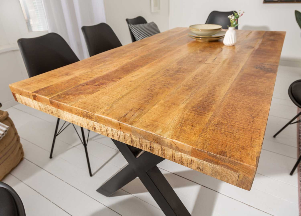Table salle à manger en bois - Pied en X noir