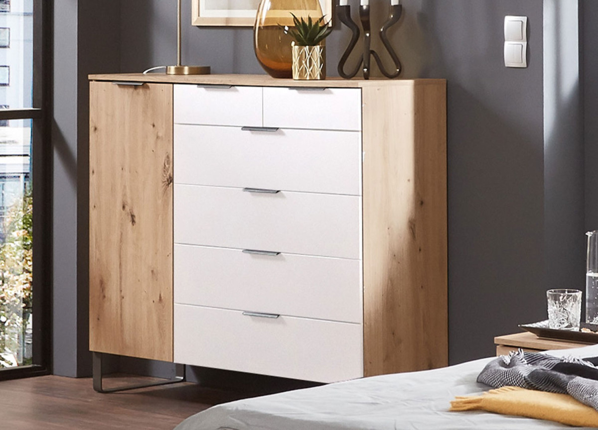 Commode de chambre adulte