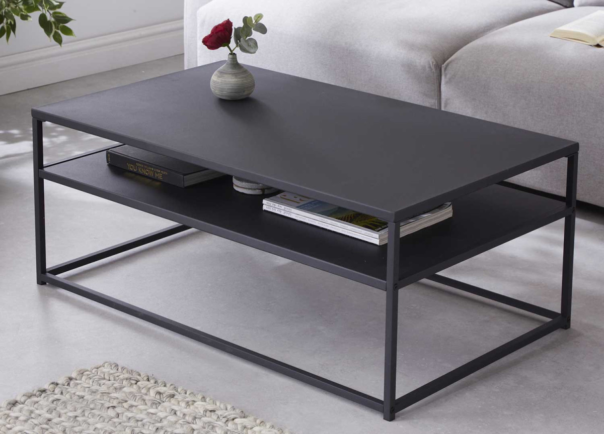 Table basse industrielle noire en métal