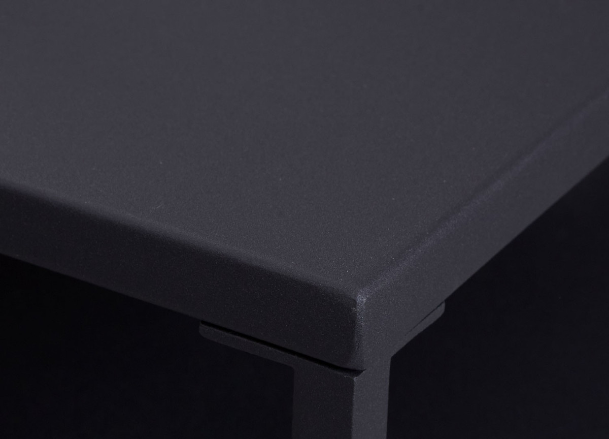 Table Basse Industrielle Carrée Noire en Métal