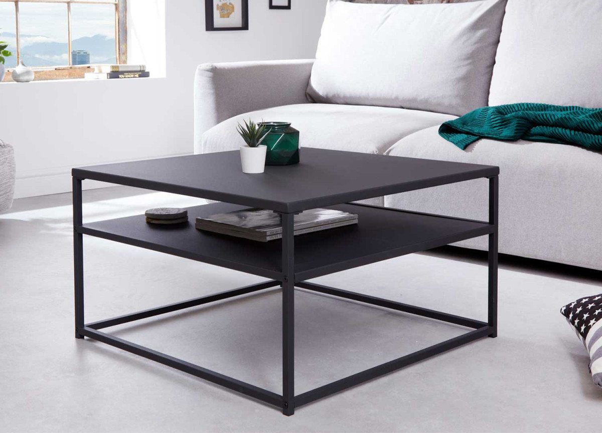Table basse carrée noire en métal