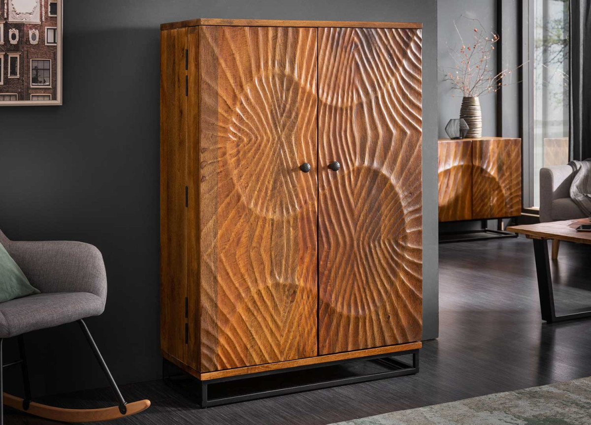 Meuble design en manguier et socle en métal noir
