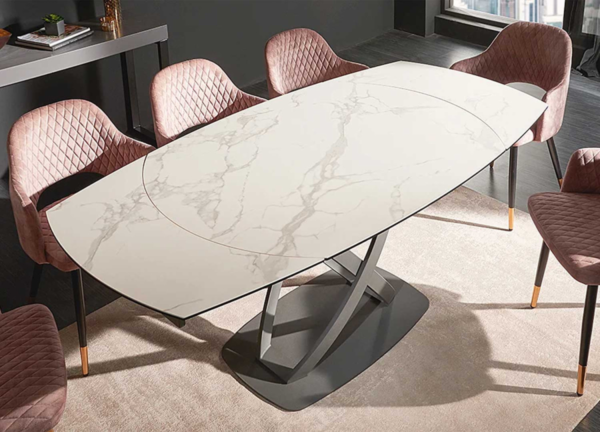 Table céramique ovale extensible aspect marbre blanc