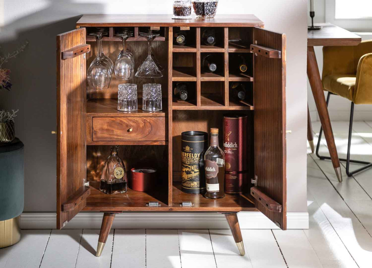 Meuble bar en bois d'acacia brun et déco doré