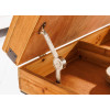 Table basse avec compartiment pour décoration