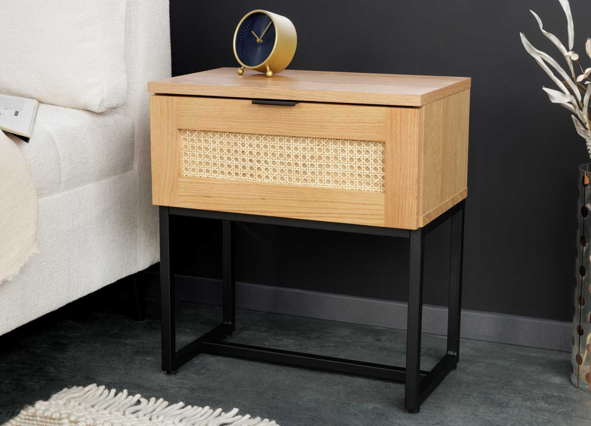 Table d'appoint ou chevet chêne et rotin tressé viennois