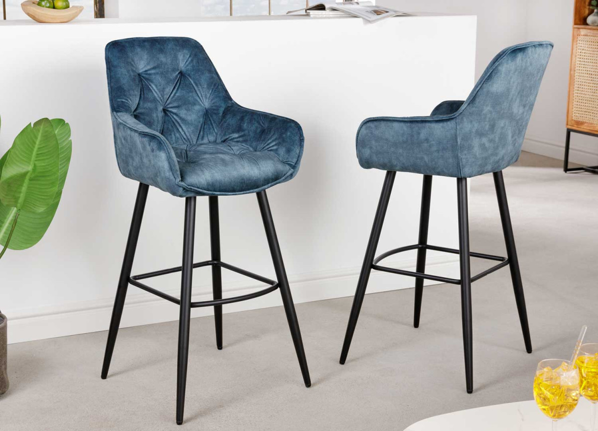 Chaise de bar en velours pétrole vendu par 2