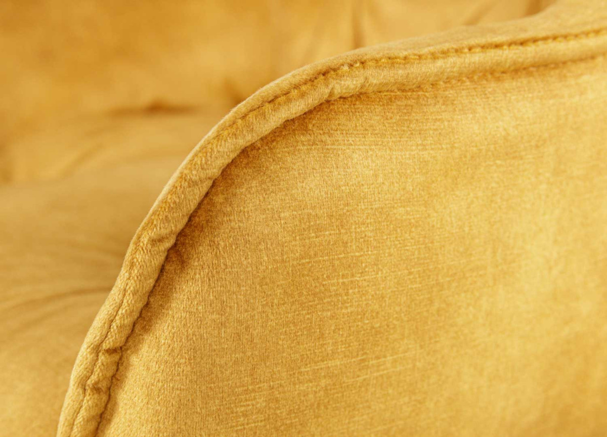 Chaise de bar en velours jaune moutarde vendu par 2