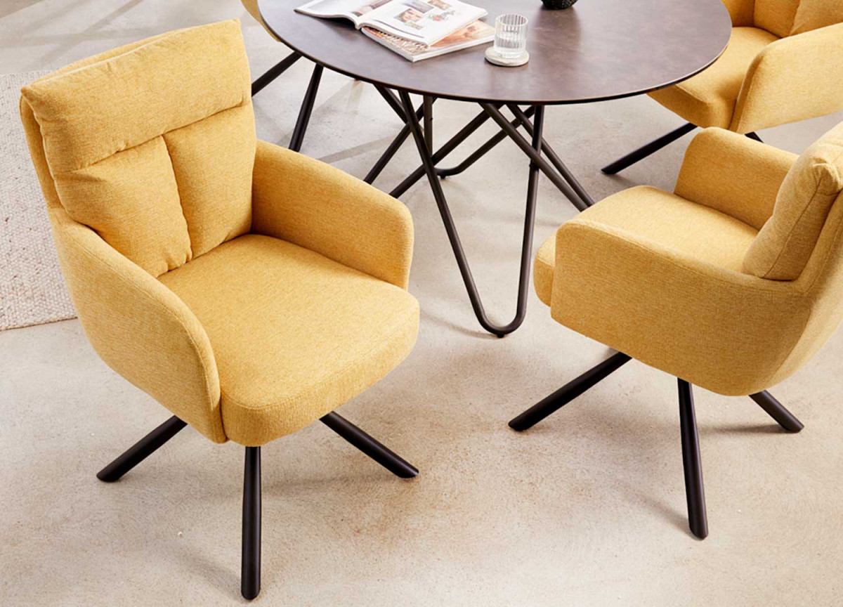 2 Chaises rétro à ressorts tissu jaune
