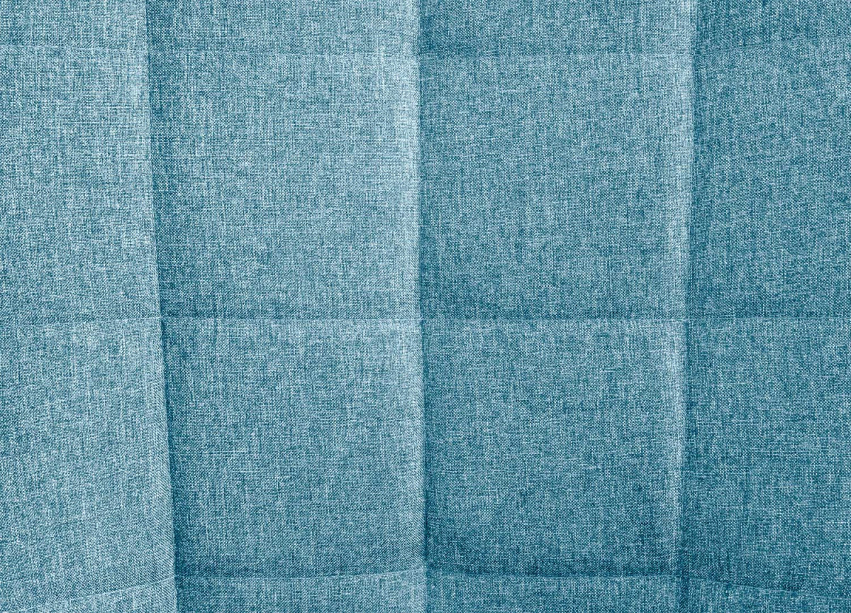 Fauteuil Scandinave design tissu bleu clair
