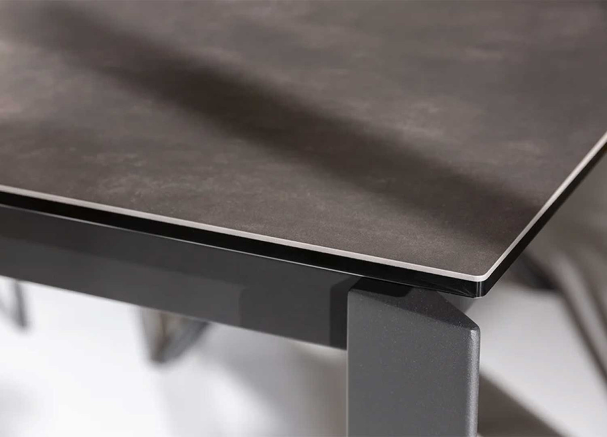 Table à manger extensible en céramique 180-240 cm