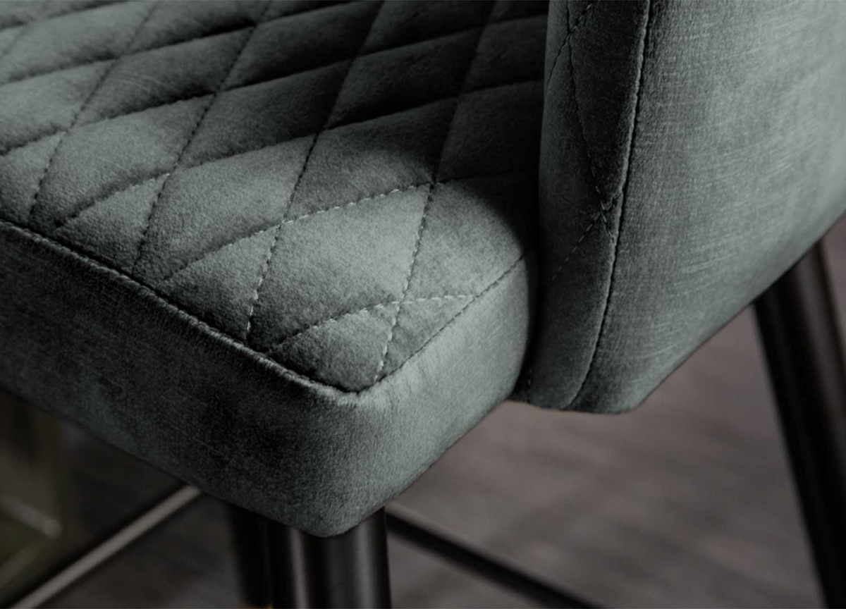 Tabouret de bar confortable en velours gris-vert