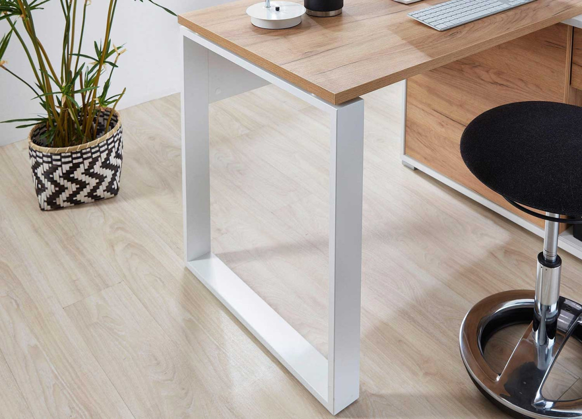 Bureau d'angle avec rangement
