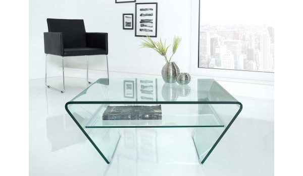 Table basse design en verre trempé