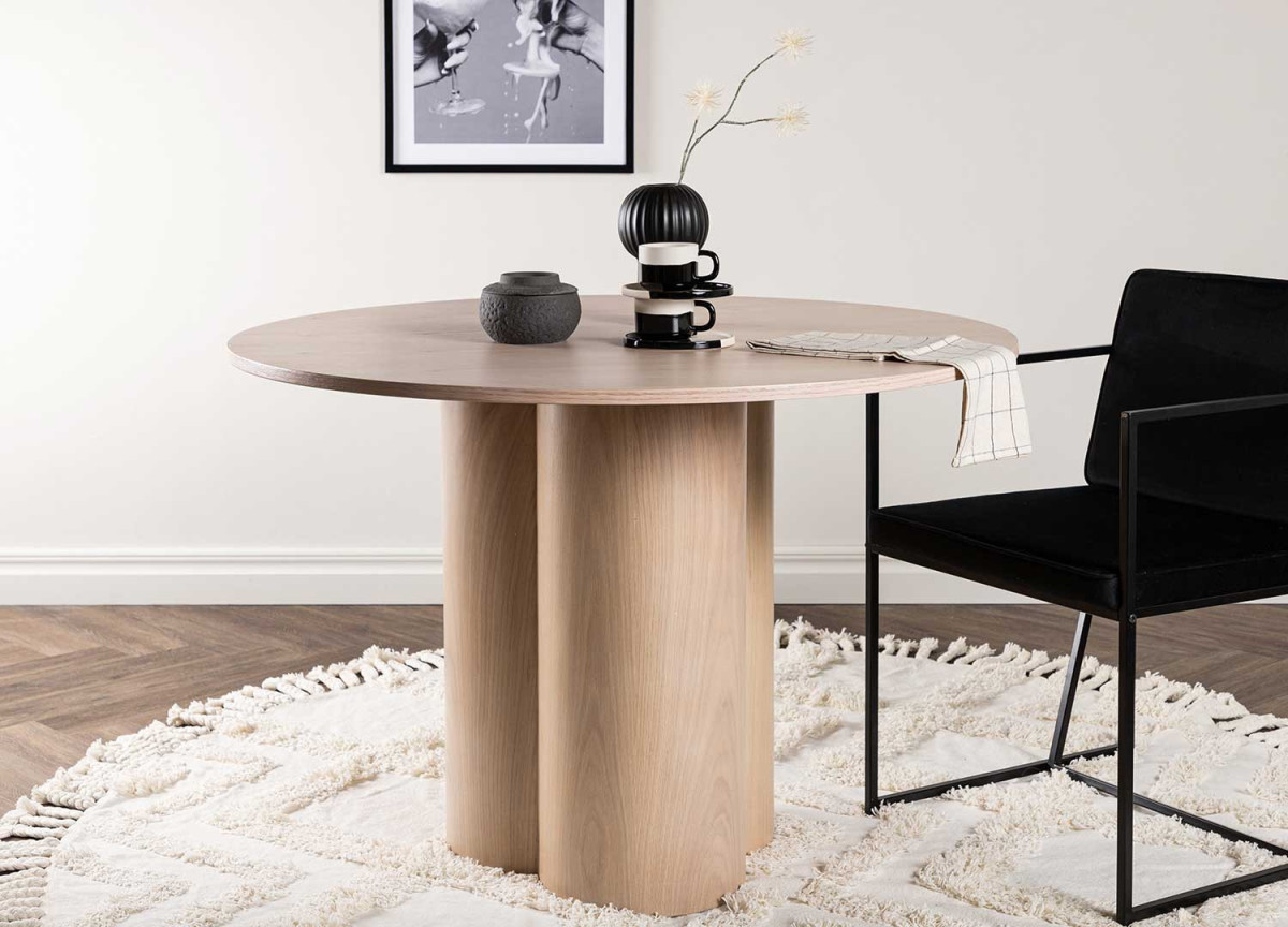 Table à manger ronde en bois 110 cm chêne chaulé