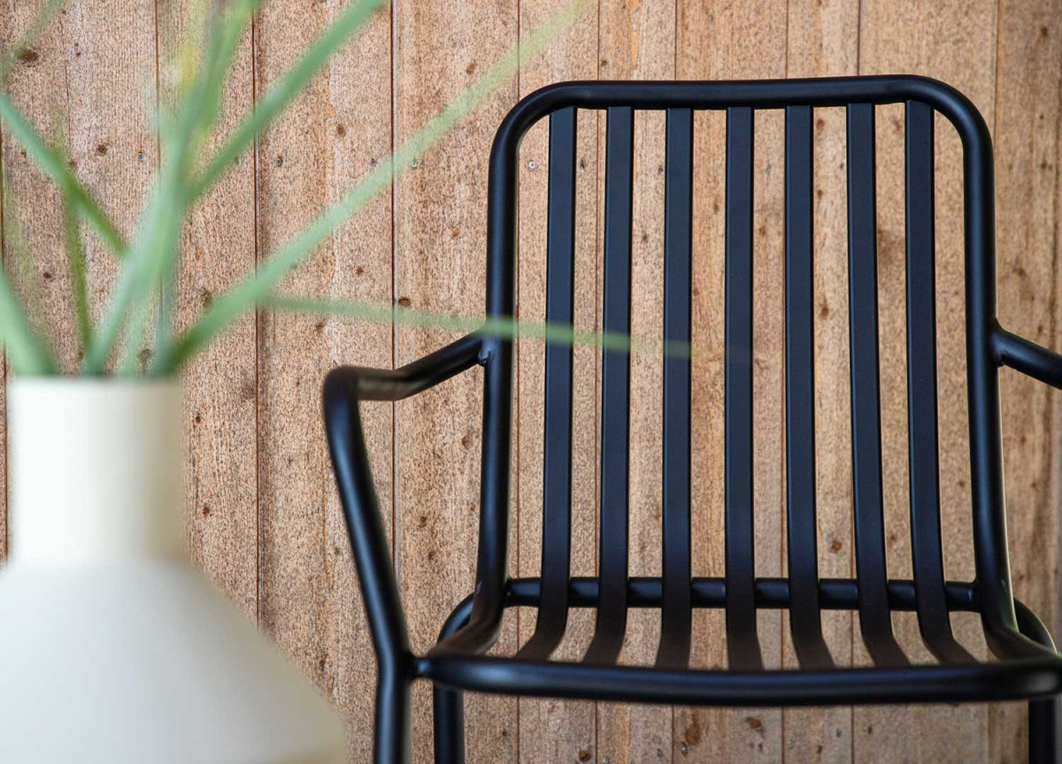 Chaises extérieurs en aluminium noir