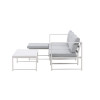 Salon en aluminium blanc et coussin clair