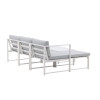 Salon en aluminium blanc et coussin clair