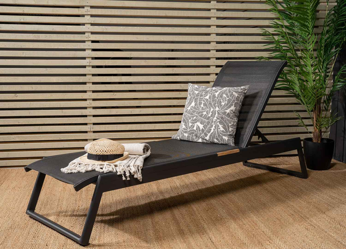 2 Chaises longues en aluminium et tissu noir