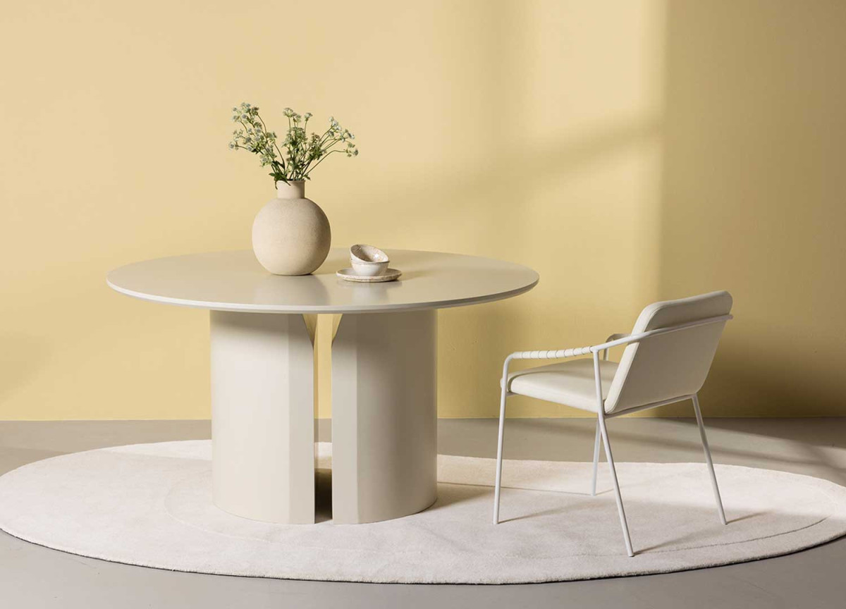 Table à manger ronde en bois 140 cm coloris beige