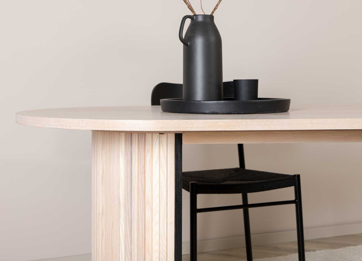 Table à manger moderne chêne blanchi