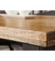 Table à manger en bois et pieds industriel