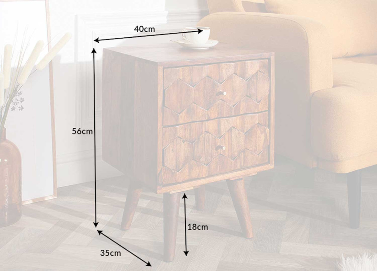Table de chevet en bois sculpté