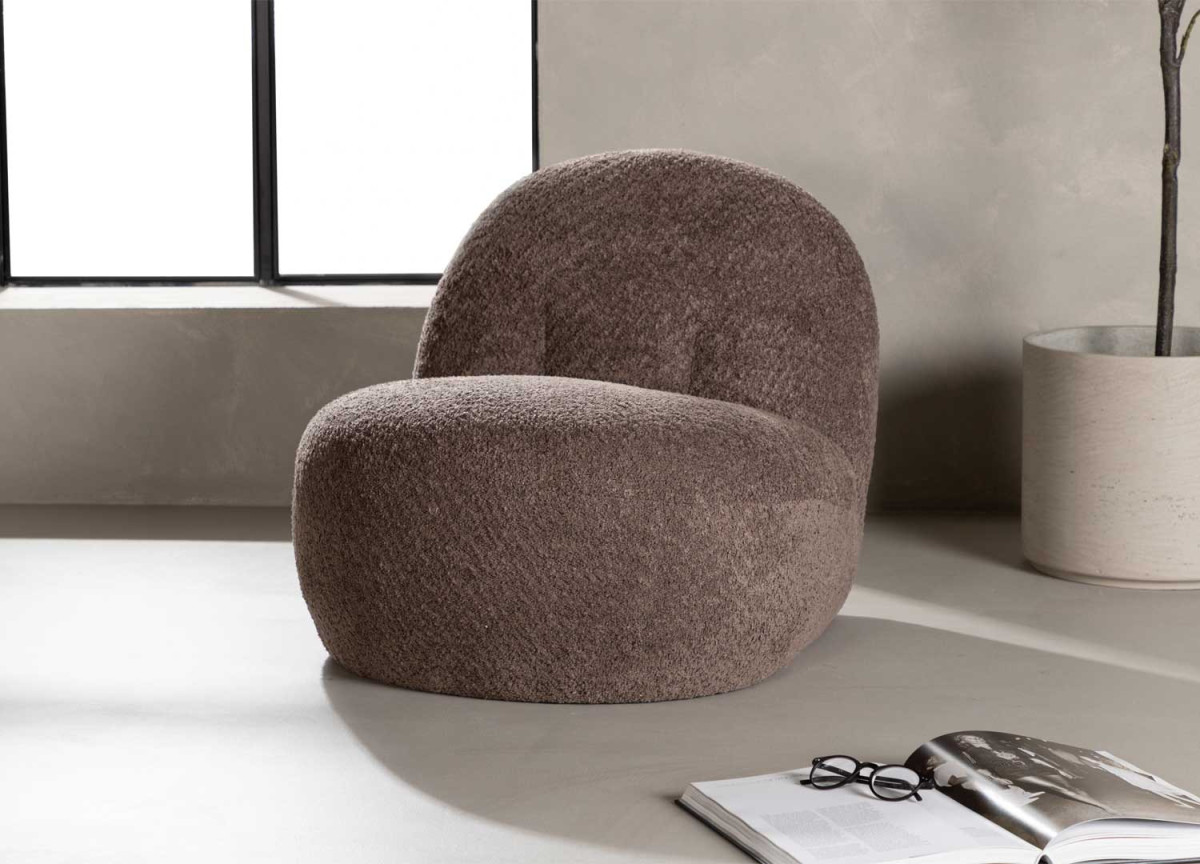 Fauteuil design tissu brun