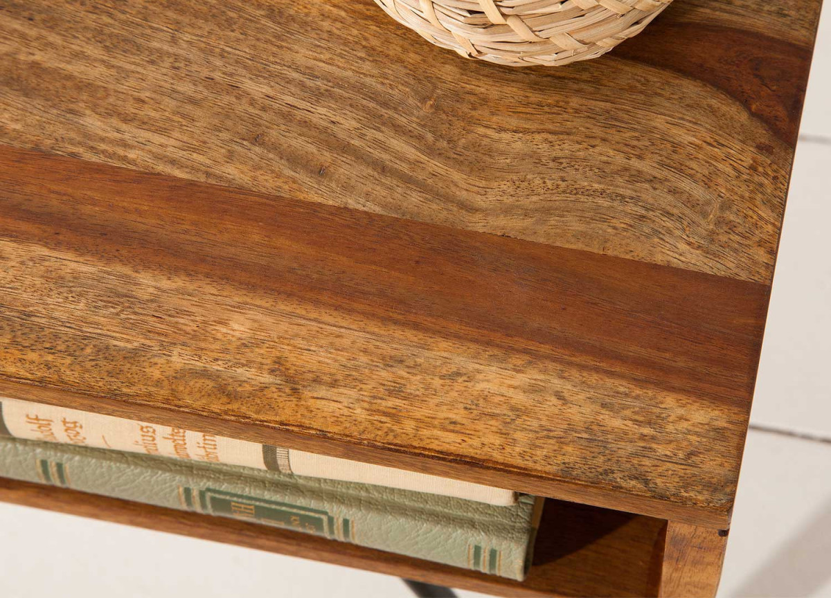 Petite table basse pieds en épingle et bois massif