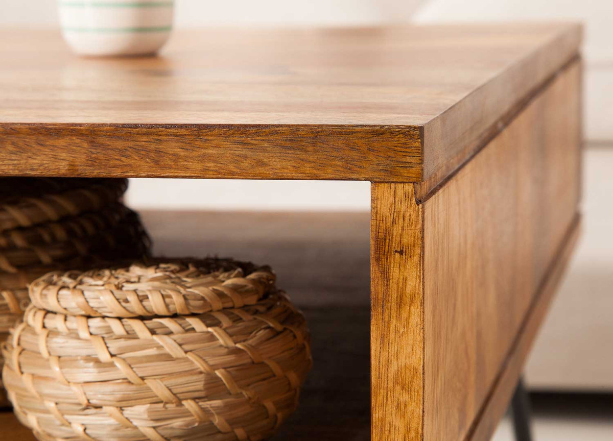 Petite table basse pieds en épingle et bois massif