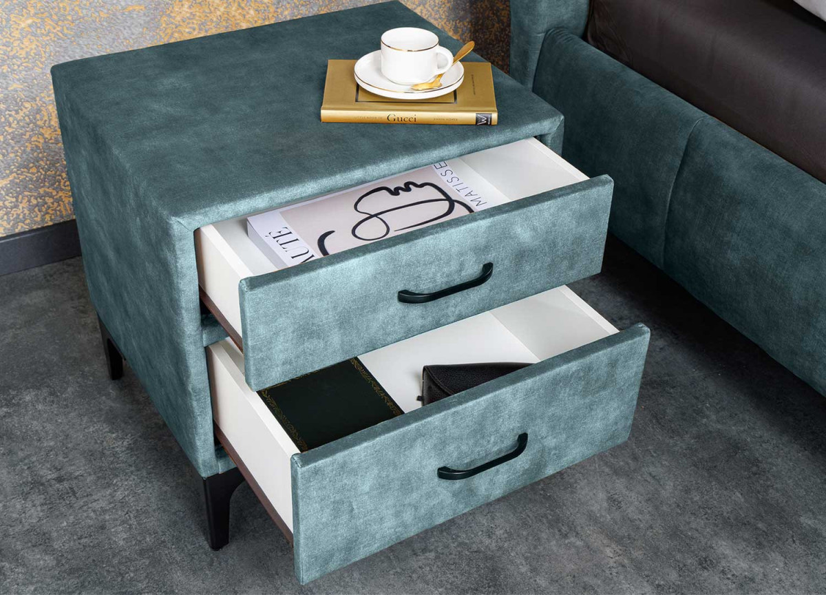 Table de nuit en velours bleu pétrole 2 tiroirs