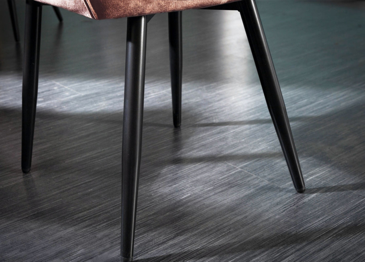 Fauteuils en velours marron et métal noir