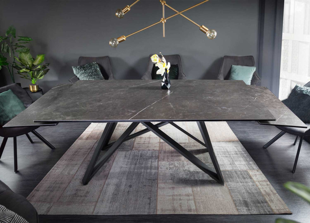 Table de repas contemporain céramique et métal