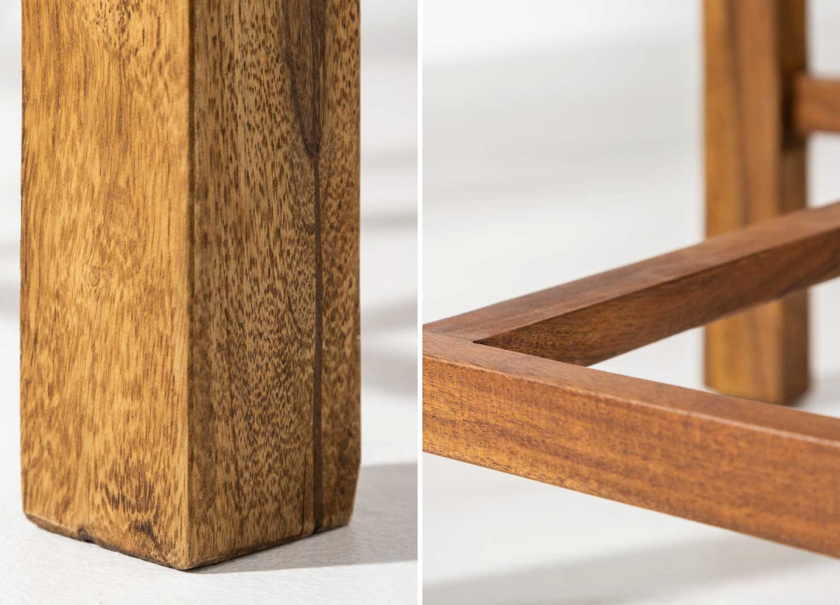 Chaises en sesham et tissu marron