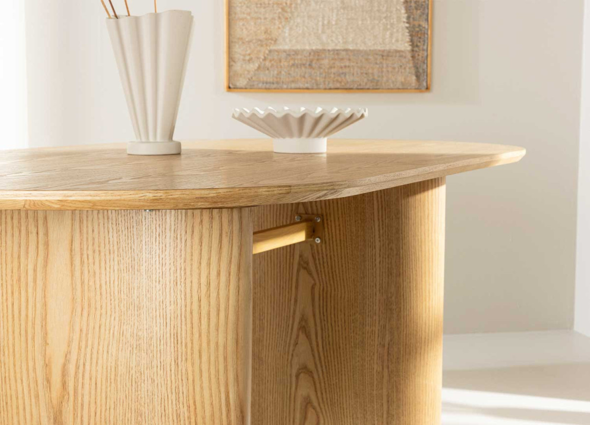 Table à manger ovale imitation bois