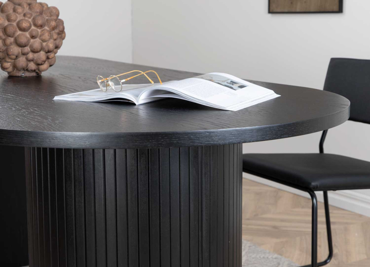 Table à manger noir ovale 200 cm