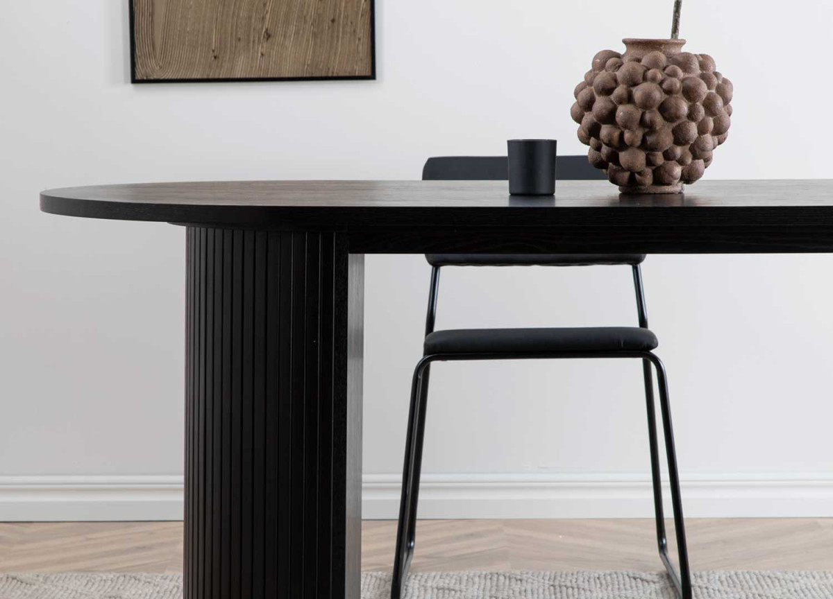 Table à manger noir ovale 200 cm