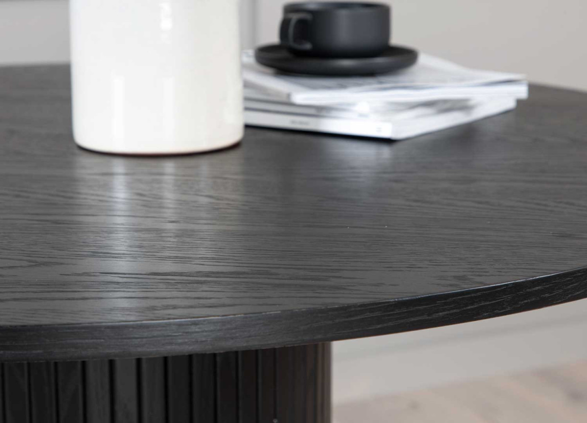 Table de repas ronde en placage de bois noir