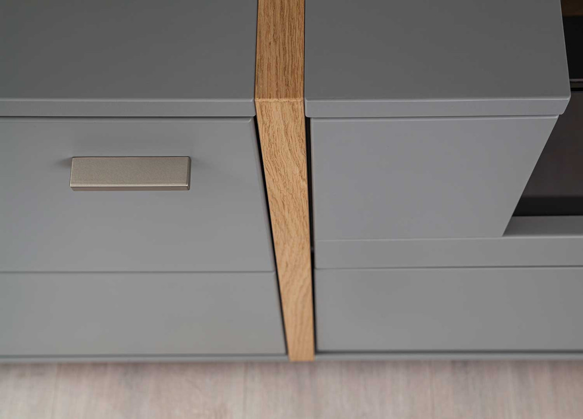 Meuble TV bas laqué gris mat et chêne