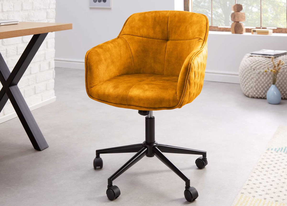 Chaise de bureau design en velours jaune or