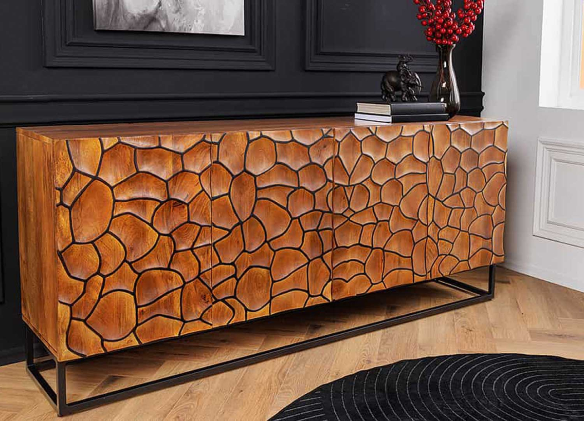 Buffet mosaique 4 portes en bois de manguier et socle en métal noir