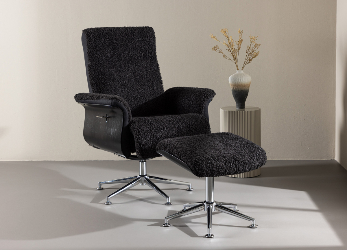 Fauteuil avec repose pieds en tissu bouclé noir
