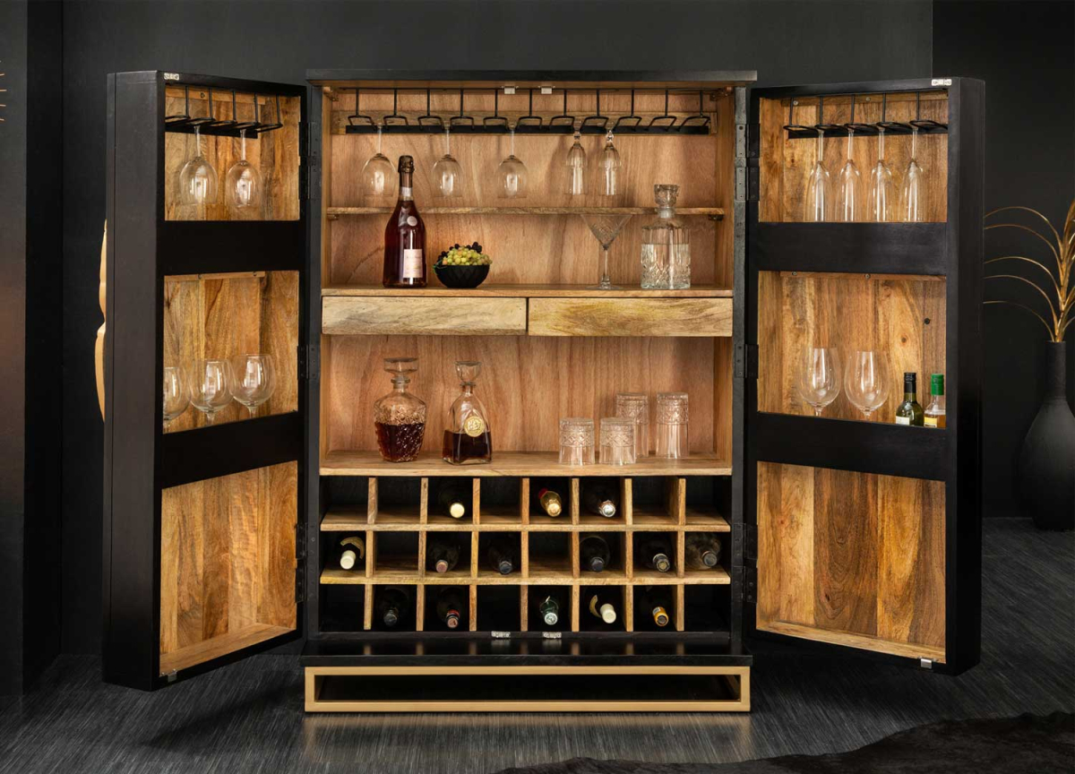 Meuble bar original en bois massif